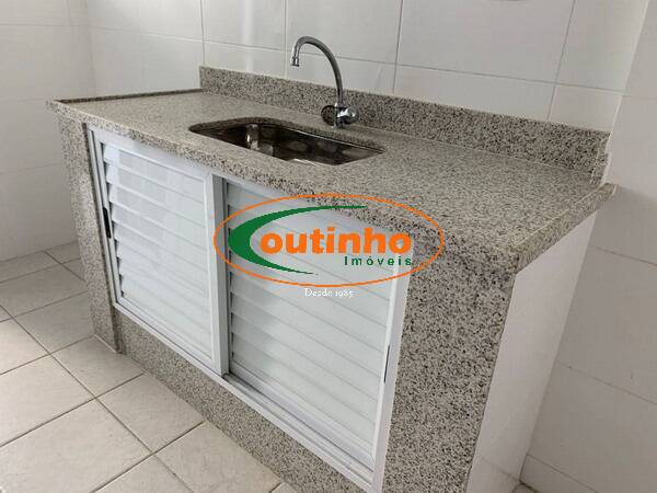 Apartamento à venda com 3 quartos, 100m² - Foto 14