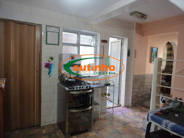 Casa à venda com 2 quartos, 90m² - Foto 22