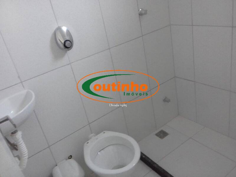 Apartamento à venda com 2 quartos, 80m² - Foto 11