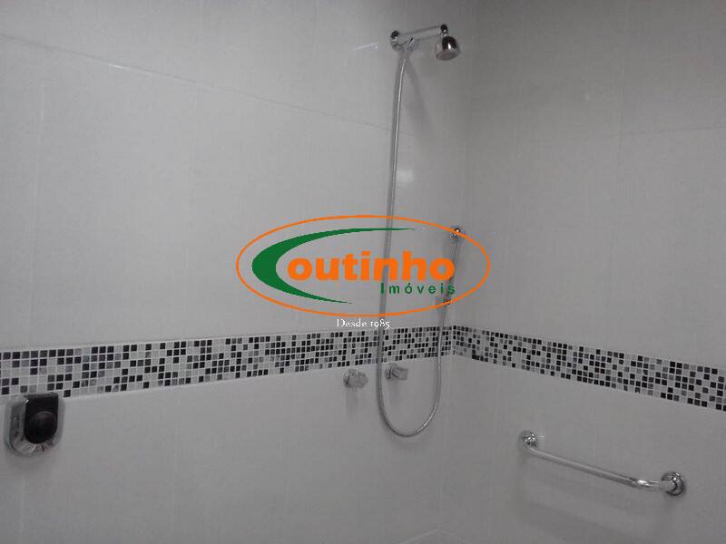 Apartamento à venda com 2 quartos, 80m² - Foto 19