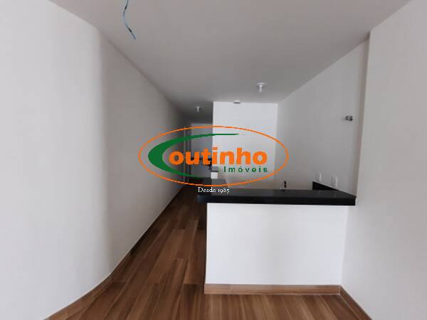 Apartamento à venda com 1 quarto, 44m² - Foto 12