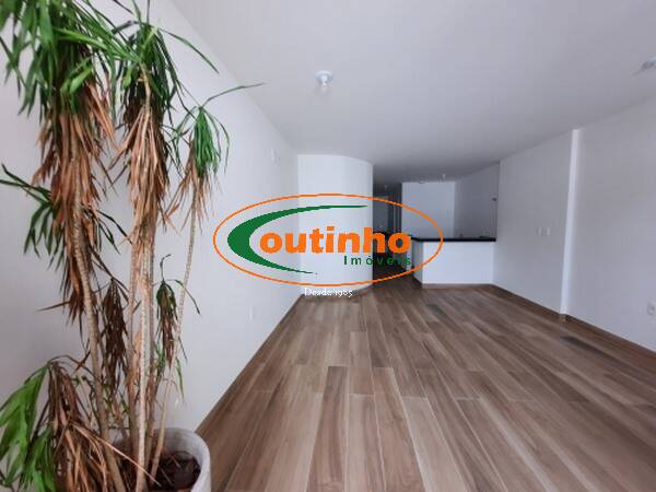 Apartamento à venda com 1 quarto, 44m² - Foto 2