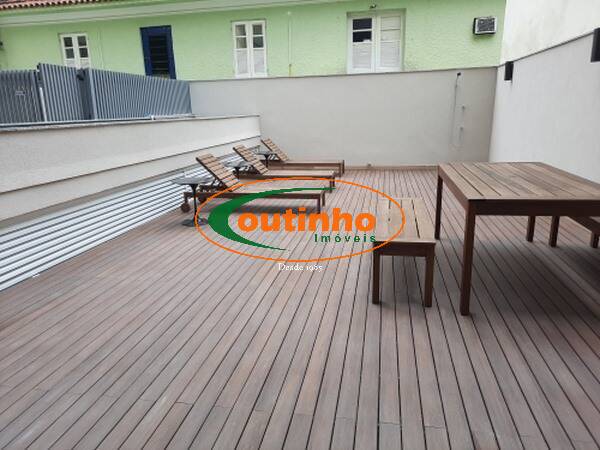 Apartamento à venda com 1 quarto, 44m² - Foto 28