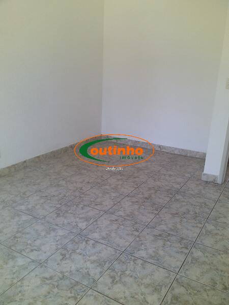 Apartamento à venda com 2 quartos, 60m² - Foto 5