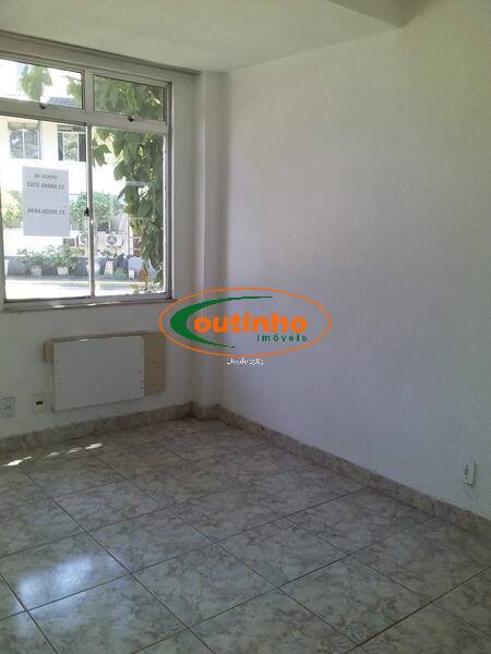 Apartamento à venda com 2 quartos, 60m² - Foto 1