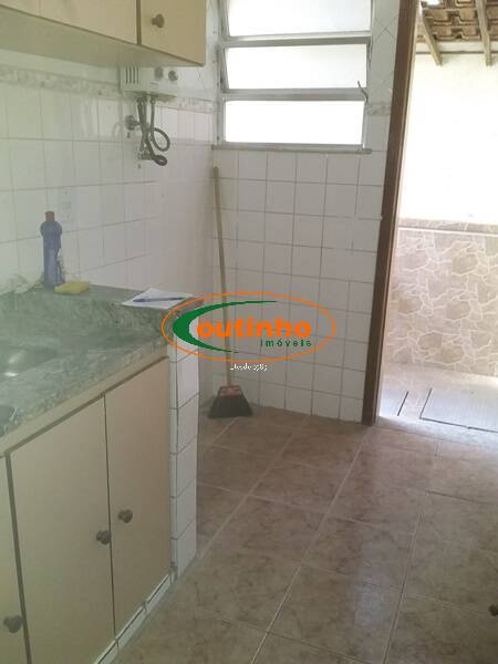 Apartamento à venda com 2 quartos, 60m² - Foto 17