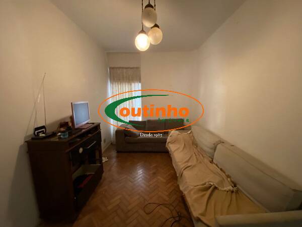 Apartamento à venda com 2 quartos, 60m² - Foto 14