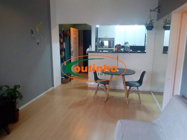 Apartamento à venda com 2 quartos, 78m² - Foto 3