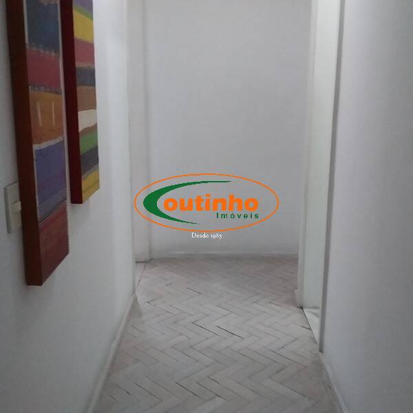 Apartamento à venda com 3 quartos, 129m² - Foto 9