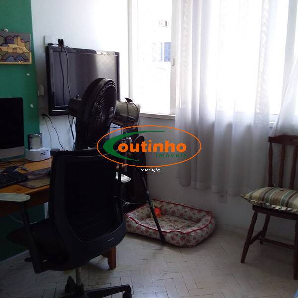 Apartamento à venda com 3 quartos, 129m² - Foto 23