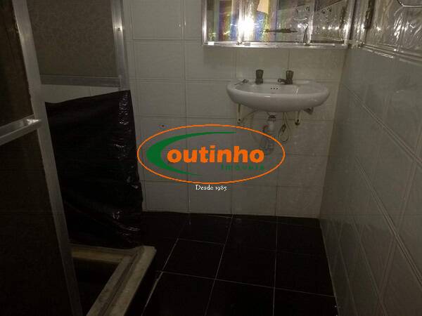 Apartamento à venda com 2 quartos, 60m² - Foto 25