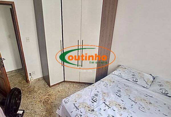 Apartamento à venda com 2 quartos, 70m² - Foto 6