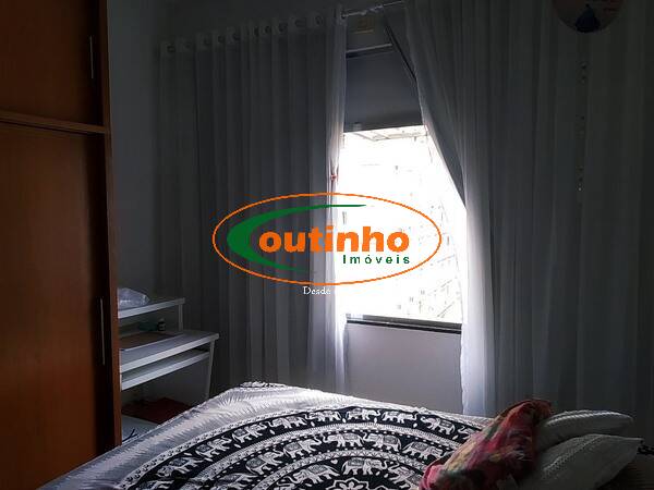 Apartamento à venda com 4 quartos, 130m² - Foto 19