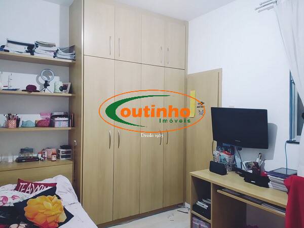 Apartamento à venda com 4 quartos, 130m² - Foto 13