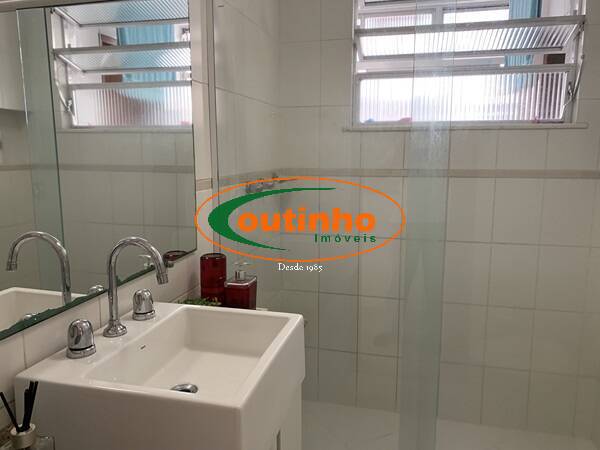 Apartamento à venda com 3 quartos, 97m² - Foto 13