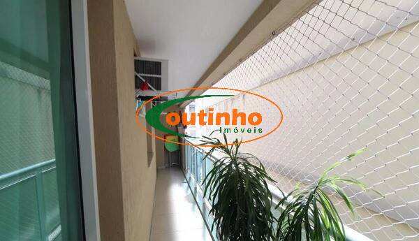 Apartamento à venda com 2 quartos, 68m² - Foto 5