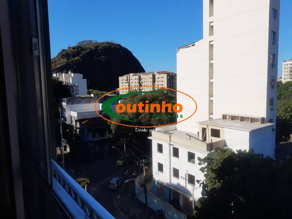 Apartamento à venda com 4 quartos, 165m² - Foto 17