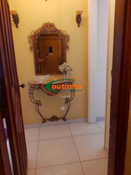 Apartamento à venda com 4 quartos, 165m² - Foto 28