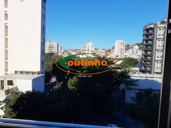 Apartamento à venda com 4 quartos, 165m² - Foto 32