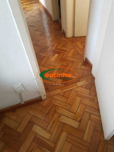 Apartamento à venda com 3 quartos, 76m² - Foto 14