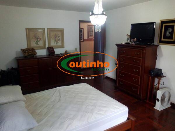 Apartamento à venda com 4 quartos, 180m² - Foto 15