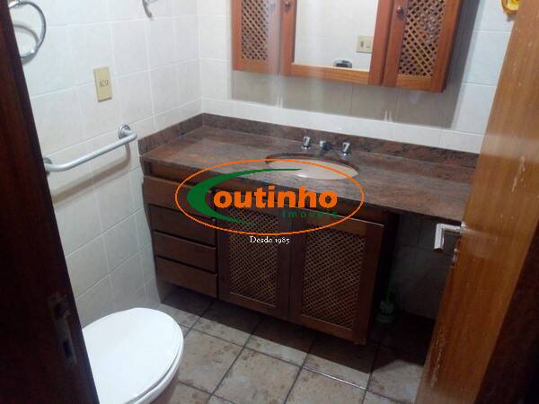 Apartamento à venda com 4 quartos, 180m² - Foto 32