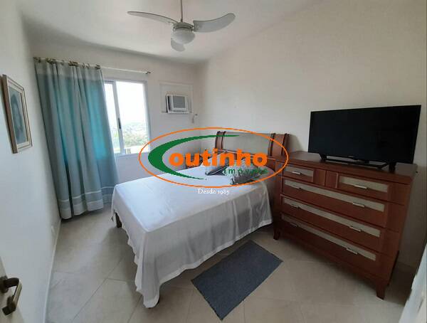 Apartamento à venda com 2 quartos, 76m² - Foto 14