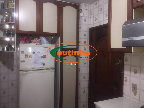 Apartamento à venda com 2 quartos, 95m² - Foto 31