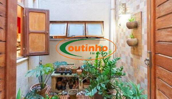 Apartamento à venda com 4 quartos, 200m² - Foto 7