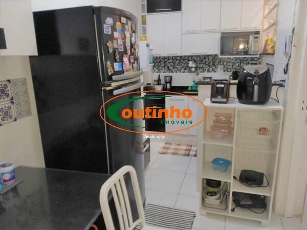 Apartamento à venda com 3 quartos, 82m² - Foto 25