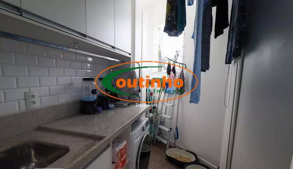 Apartamento à venda com 4 quartos, 190m² - Foto 11