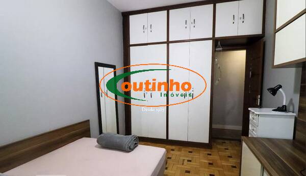 Apartamento à venda com 4 quartos, 190m² - Foto 23