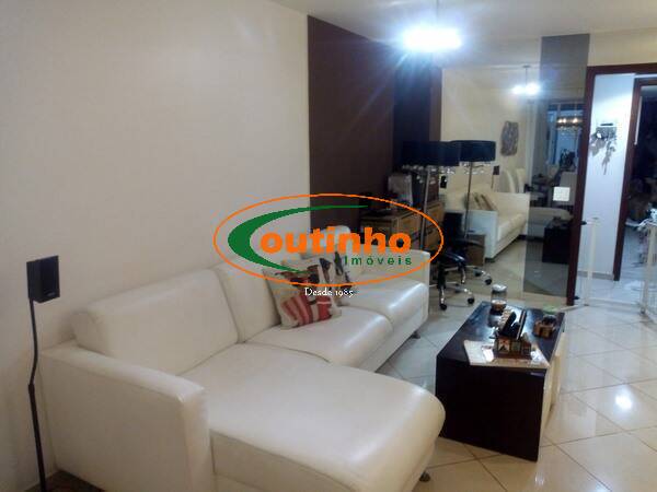 Apartamento à venda com 3 quartos, 119m² - Foto 9