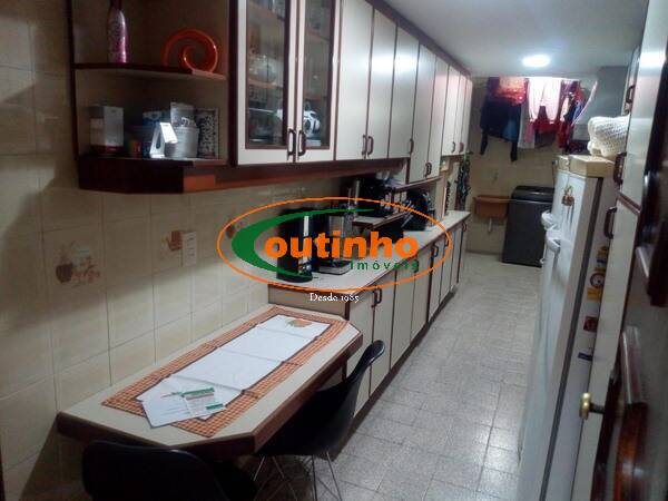 Apartamento à venda com 3 quartos, 119m² - Foto 30