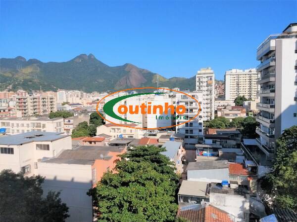 Apartamento à venda com 2 quartos, 74m² - Foto 4