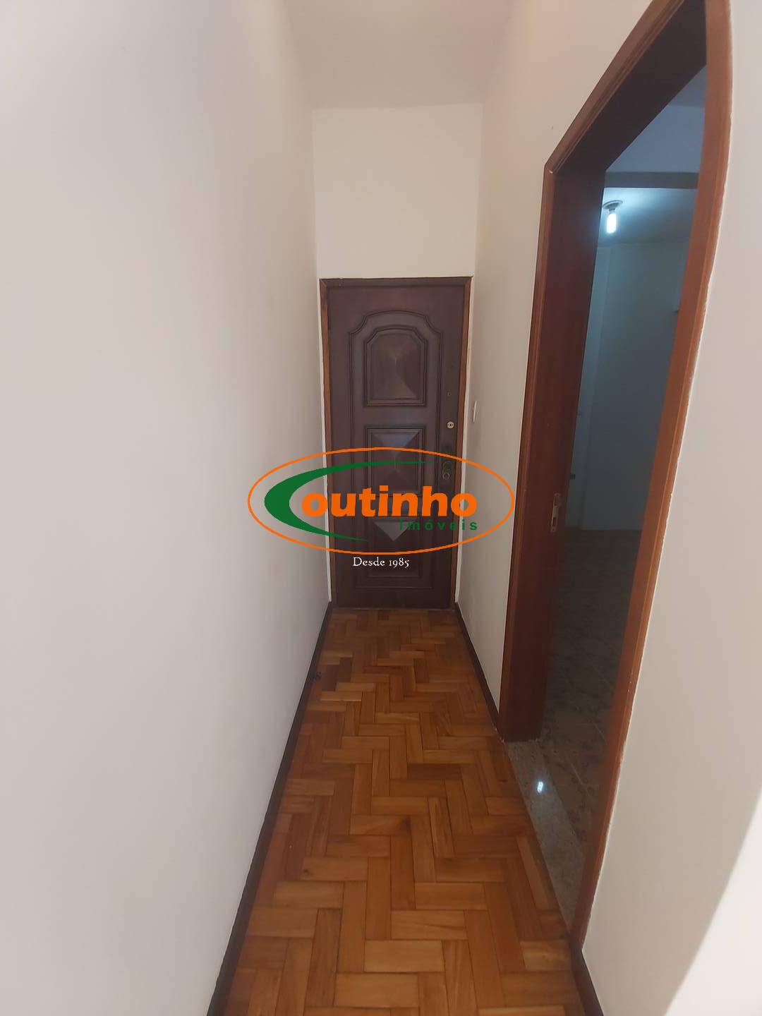 Apartamento à venda com 2 quartos, 69m² - Foto 6