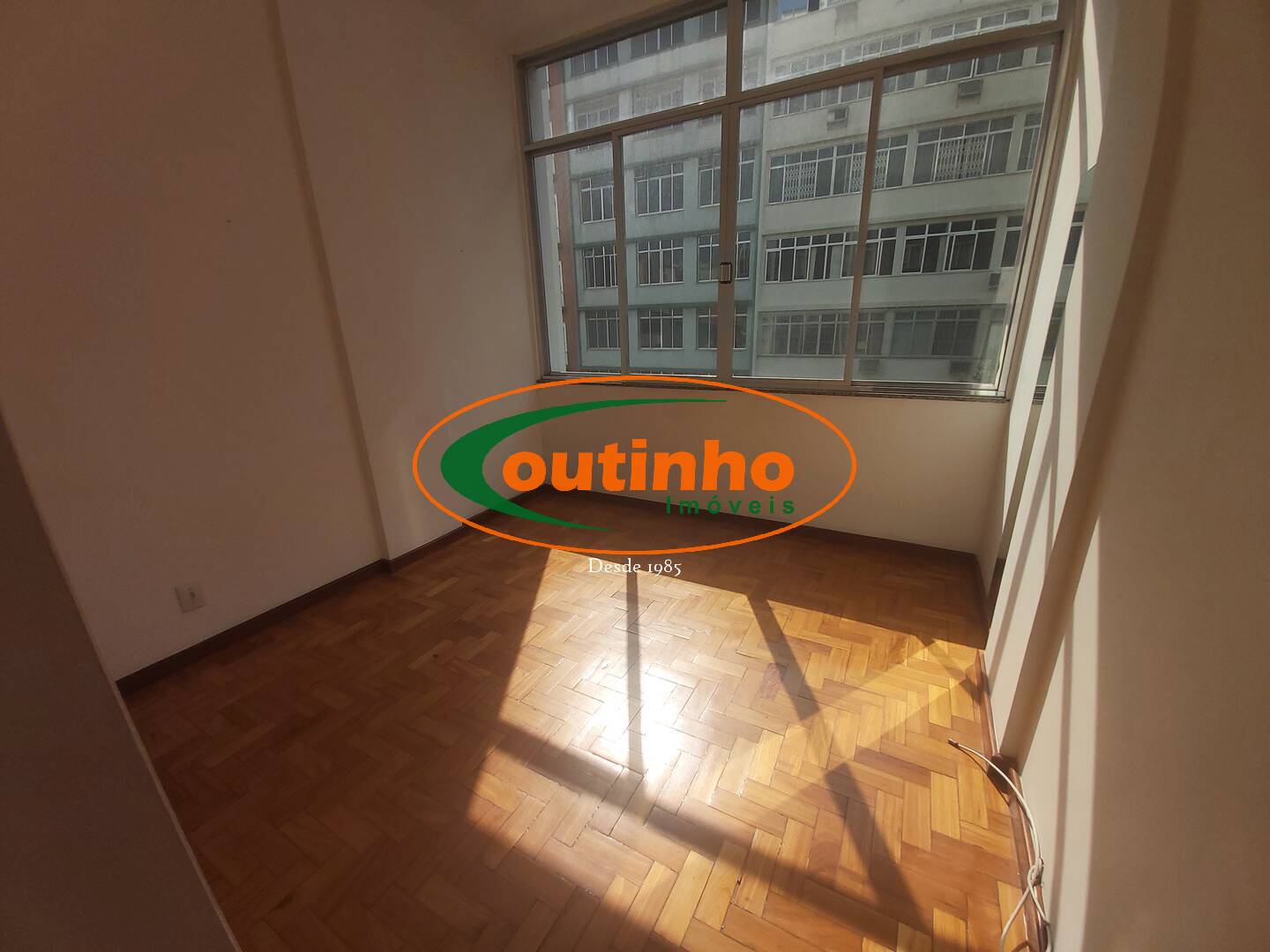 Apartamento à venda com 2 quartos, 69m² - Foto 8