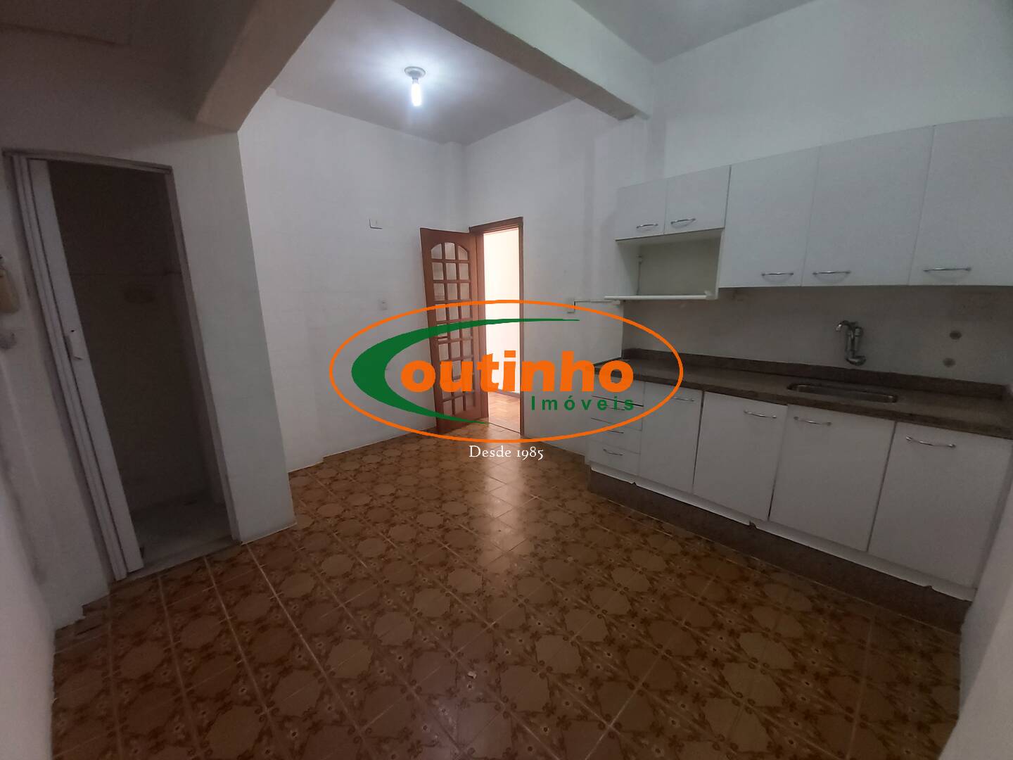 Apartamento à venda com 2 quartos, 69m² - Foto 19