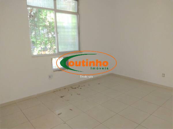 Apartamento à venda com 2 quartos, 105m² - Foto 8