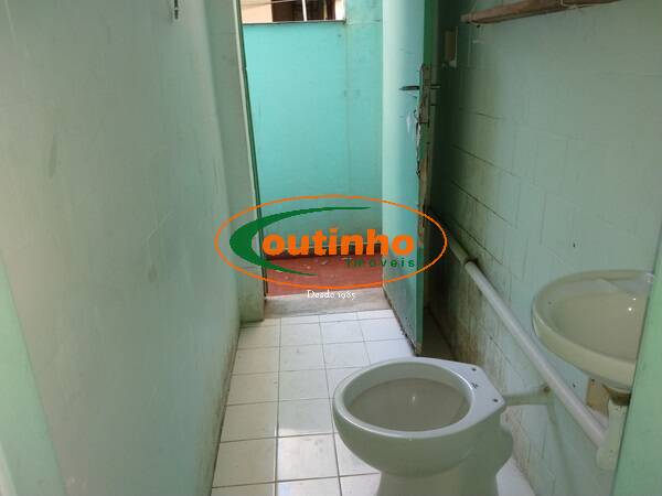 Apartamento à venda com 2 quartos, 105m² - Foto 16