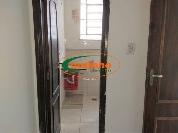 Apartamento à venda com 2 quartos, 105m² - Foto 27