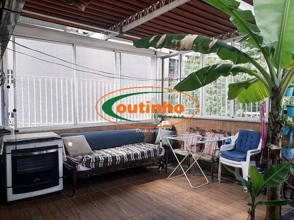 Casa à venda com 3 quartos, 270m² - Foto 18