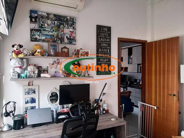 Casa à venda com 3 quartos, 270m² - Foto 46