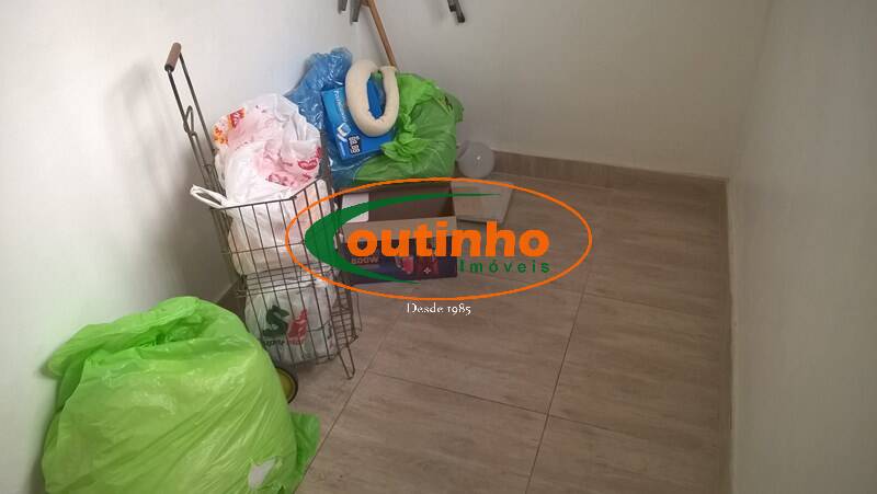 Apartamento à venda com 2 quartos, 70m² - Foto 31