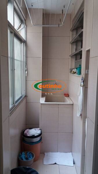 Apartamento à venda com 1 quarto, 40m² - Foto 33