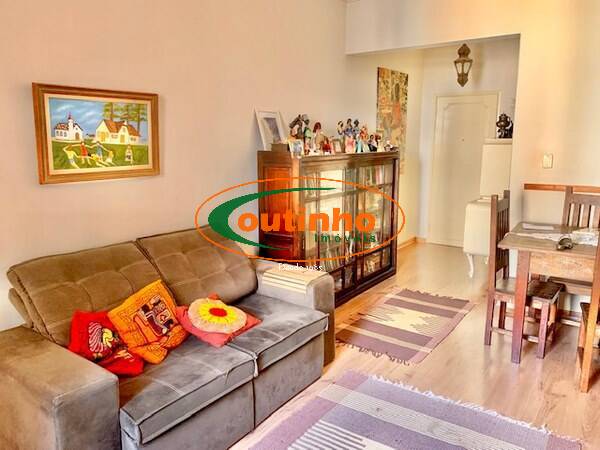 Apartamento à venda com 3 quartos, 90m² - Foto 1