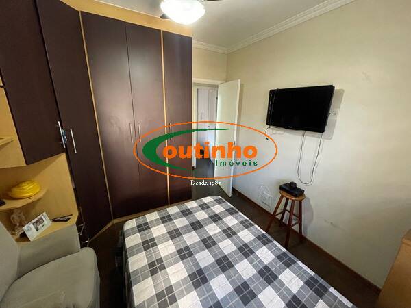 Apartamento à venda com 4 quartos, 105m² - Foto 11