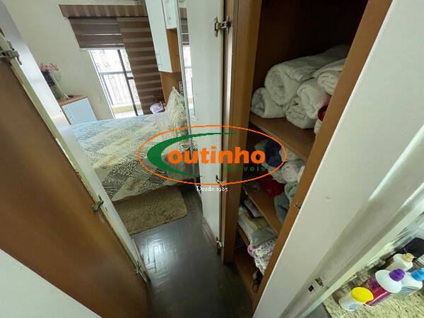 Apartamento à venda com 4 quartos, 105m² - Foto 18