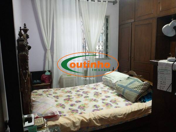 Apartamento à venda com 3 quartos, 162m² - Foto 11