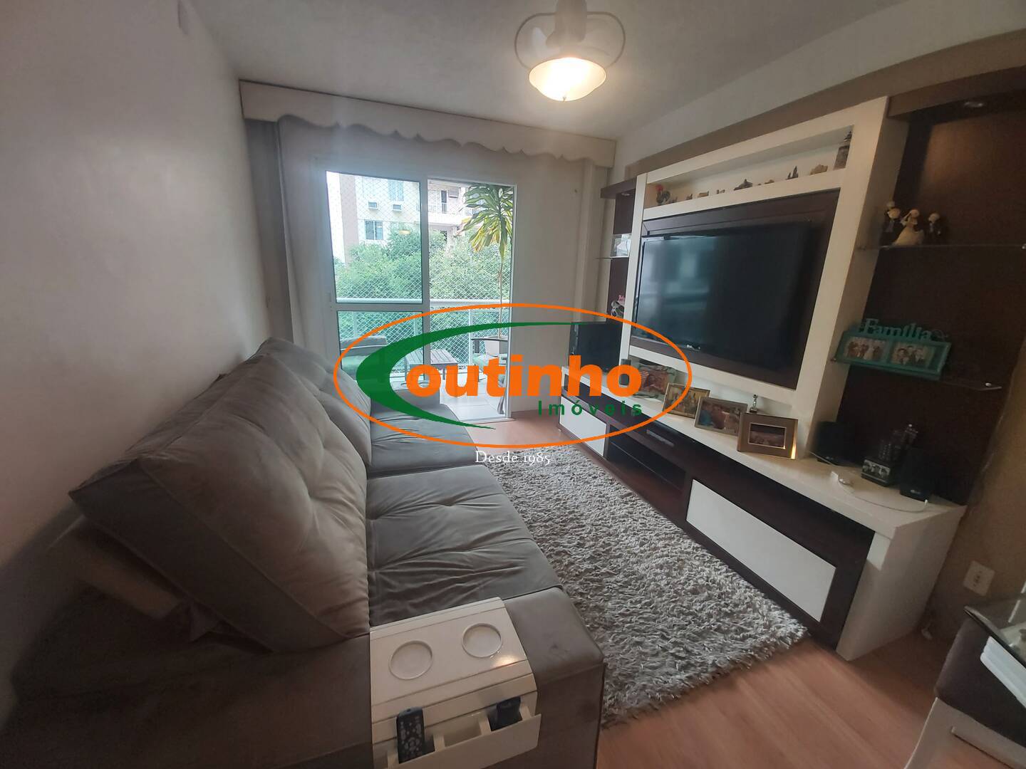 Apartamento à venda com 3 quartos, 90m² - Foto 3